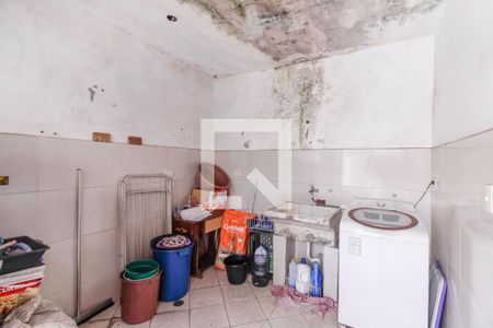 Casa à venda com 150m², 3 quartos e 2 vagas Casa à venda com 150m², 3 quartos e 2 vagasÁrea de Serviço