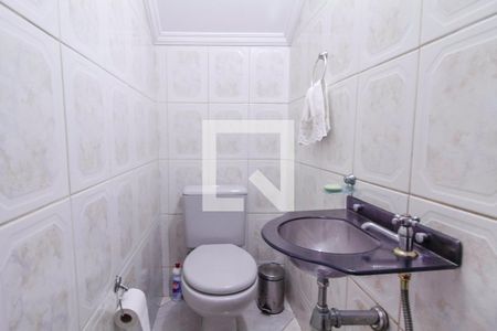 Casa à venda com 150m², 3 quartos e 2 vagas Casa à venda com 150m², 3 quartos e 2 vagasBanheiro 2