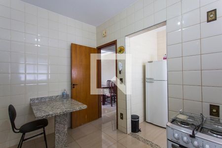 Apartamento para alugar com 65m², 2 quartos e 1 vagaCozinha