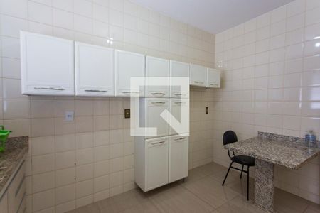Apartamento para alugar com 65m², 2 quartos e 1 vagaCozinha