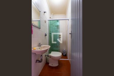 Casa à venda com 86m², 2 quartos e 1 vaga Casa à venda com 86m², 2 quartos e 1 vagaQuintal - Banheiro de serviço