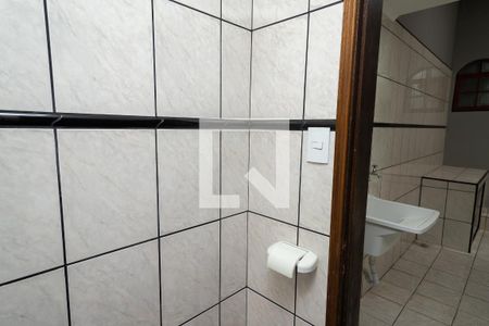 Casa à venda com 200m², 4 quartos e 3 vagasBanheiro de Serviço