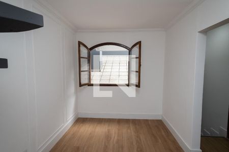 Casa à venda com 200m², 4 quartos e 3 vagasQuarto 2