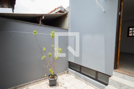 Casa à venda com 200m², 4 quartos e 3 vagasQuintal 2