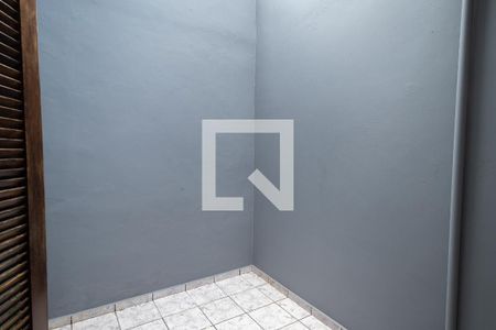 Casa à venda com 200m², 4 quartos e 3 vagasQuintal 1