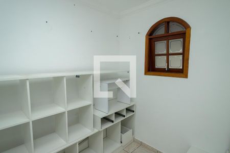 Casa à venda com 200m², 4 quartos e 3 vagasQuarto de Serviço