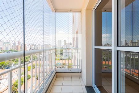 Varanda de apartamento à venda com 3 quartos, 94m² em Vila Firmiano Pinto, São Paulo