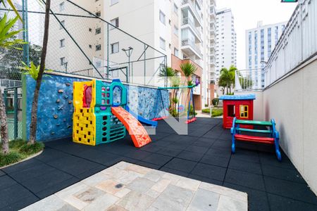 Apartamento à venda com 94m², 3 quartos e 2 vagasÁrea comum - Playground