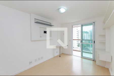 Suite de apartamento para alugar com 2 quartos, 92m² em Icaraí, Niterói