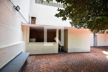 Apartamento à venda com 206m², 3 quartos e 3 vagas Apartamento à venda com 206m², 3 quartos e 3 vagasChurrasqueira