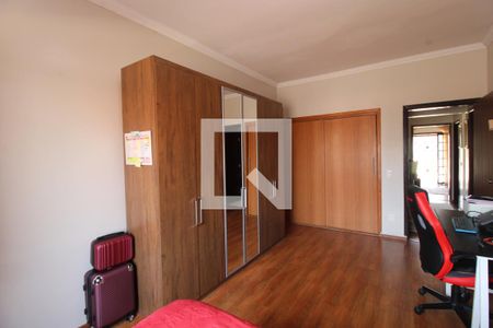 Casa à venda com 270m², 3 quartos e 3 vagasQuarto 1