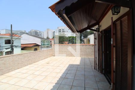 Casa à venda com 270m², 3 quartos e 3 vagasVaranda da suíte