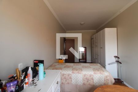 Casa à venda com 270m², 3 quartos e 3 vagasQuarto 2