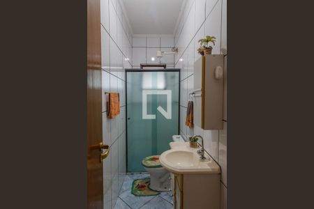 Casa à venda com 400m², 4 quartos e 3 vagas Casa à venda com 400m², 4 quartos e 3 vagasBanheiro 2