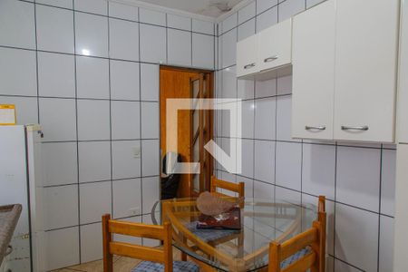 Casa à venda com 400m², 4 quartos e 3 vagas Casa à venda com 400m², 4 quartos e 3 vagasCozinha 2