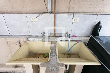 Casa para alugar com 70m², 2 quartos e 1 vagaÁrea de Serviço - Tanque