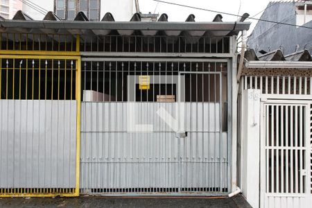 Casa para alugar com 70m², 2 quartos e 1 vagaFachada