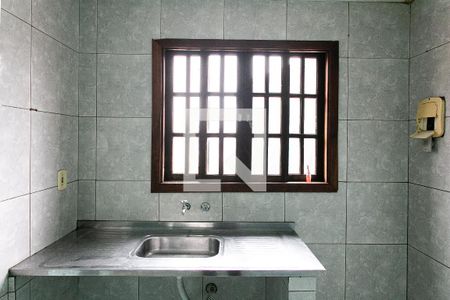 Casa para alugar com 70m², 2 quartos e 1 vagaCozinha