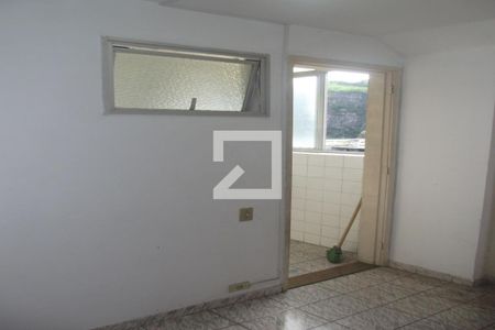 Apartamento à venda com 76m², 2 quartos e 1 vagaCozinha 