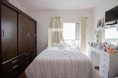 Casa à venda com 150m², 3 quartos e 2 vagas Casa à venda com 150m², 3 quartos e 2 vagasQuarto 2