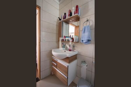 Casa à venda com 150m², 3 quartos e 2 vagas Casa à venda com 150m², 3 quartos e 2 vagasBanheiro da Suíte