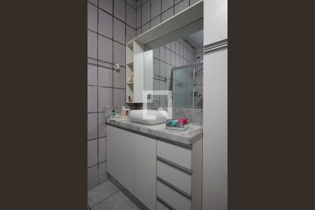 Casa à venda com 150m², 3 quartos e 2 vagas Casa à venda com 150m², 3 quartos e 2 vagasBanheiro 1