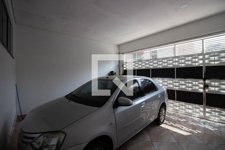 Casa à venda com 150m², 3 quartos e 2 vagas Casa à venda com 150m², 3 quartos e 2 vagasGaragem