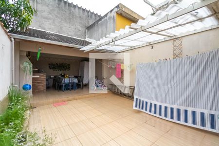 Casa para alugar com 120m², 3 quartos e 3 vagasQuintal