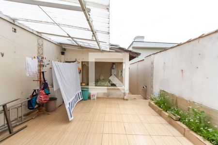 Casa para alugar com 120m², 3 quartos e 3 vagasQuintal