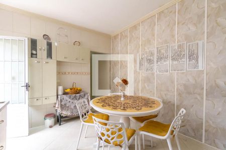 Casa para alugar com 120m², 3 quartos e 3 vagasCozinha