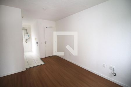Sala de apartamento para alugar com 2 quartos, 40m² em Braz de Pina, Rio de Janeiro