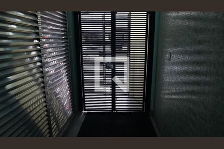 Apartamento à venda com 100m², 3 quartos e sem vaga Apartamento à venda com 100m², 3 quartos e sem vagaEntrada