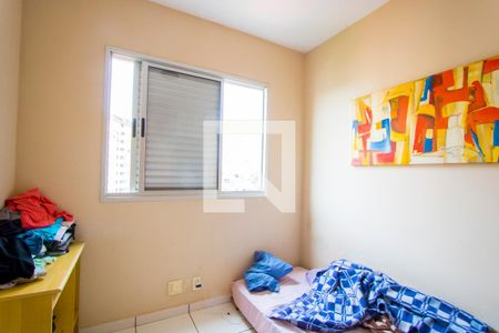 Apartamento à venda com 90m², 4 quartos e 2 vagasQuarto 2