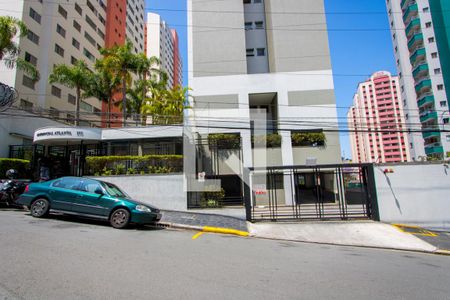 Apartamento à venda com 90m², 4 quartos e 2 vagasFachada