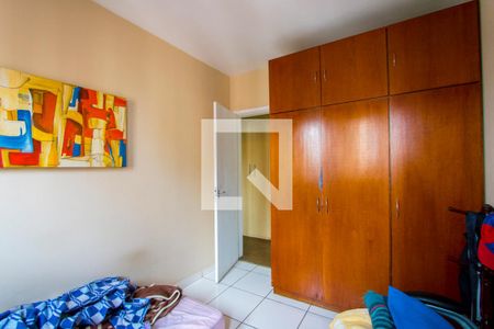 Apartamento à venda com 90m², 4 quartos e 2 vagasQuarto 2