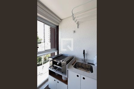 Studio à venda com 37m², 1 quarto e 1 vaga Studio à venda com 37m², 1 quarto e 1 vagaVaranda