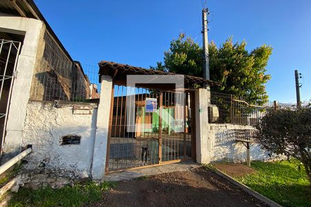 Casa à venda com 70m², 3 quartos e 1 vagaFachada