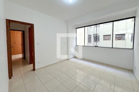 Sala de apartamento para alugar com 2 quartos, 77m² em Barro Preto, Belo Horizonte