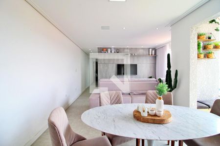 Sala de apartamento à venda com 2 quartos, 85m² em Campestre, Santo André