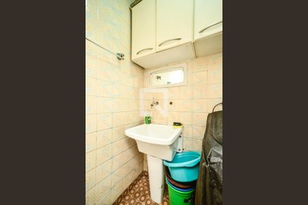 Casa à venda com 110m², 3 quartos e 2 vagas Casa à venda com 110m², 3 quartos e 2 vagasÁrea de Serviço