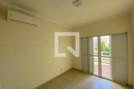 Casa de condomínio para alugar com 250m², 3 quartos e 3 vagasQuarto 2