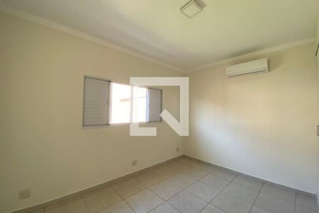 Casa de condomínio para alugar com 250m², 3 quartos e 3 vagasQuarto 1