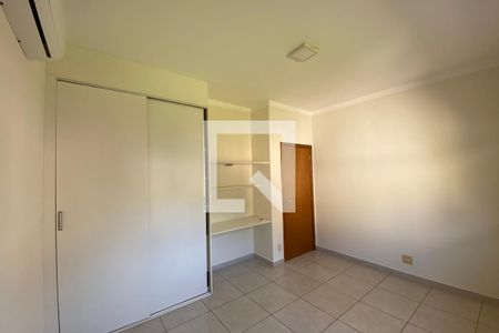 Casa de condomínio para alugar com 250m², 3 quartos e 3 vagasQuarto 1
