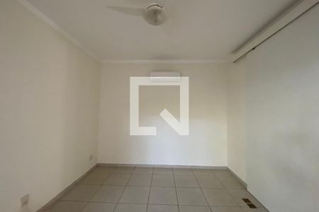 Sala de TV de casa de condomínio para alugar com 3 quartos, 250m² em Nova Aliança, Ribeirão Preto