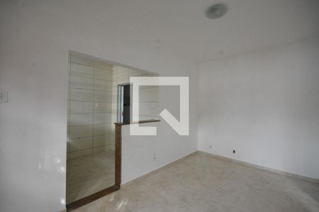Sala de apartamento para alugar com 1 quarto, 65m² em Penha, Rio de Janeiro