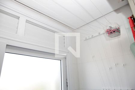 Apartamento para alugar com 68m², 2 quartos e 1 vagaÁrea de Serviço