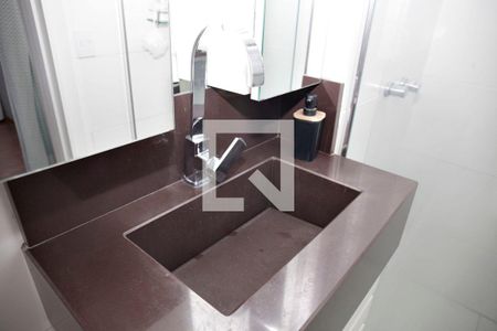 Apartamento para alugar com 68m², 2 quartos e 1 vagaBanheiro Quarto 1 Suíte