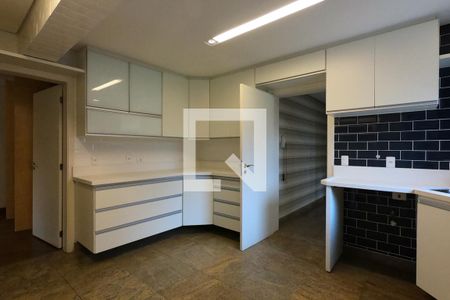Apartamento para alugar com 300m², 3 quartos e 5 vagasCozinha