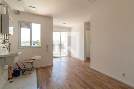 Sala e Cozinha de apartamento para alugar com 2 quartos, 40m² em Vila São João, Guarulhos