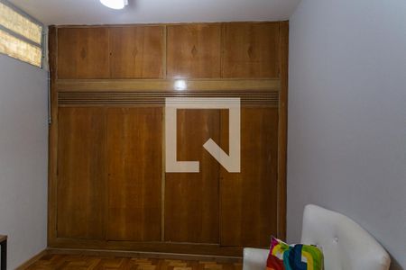 Apartamento à venda com 240m², 4 quartos e 2 vagasArmário do Quarto 4